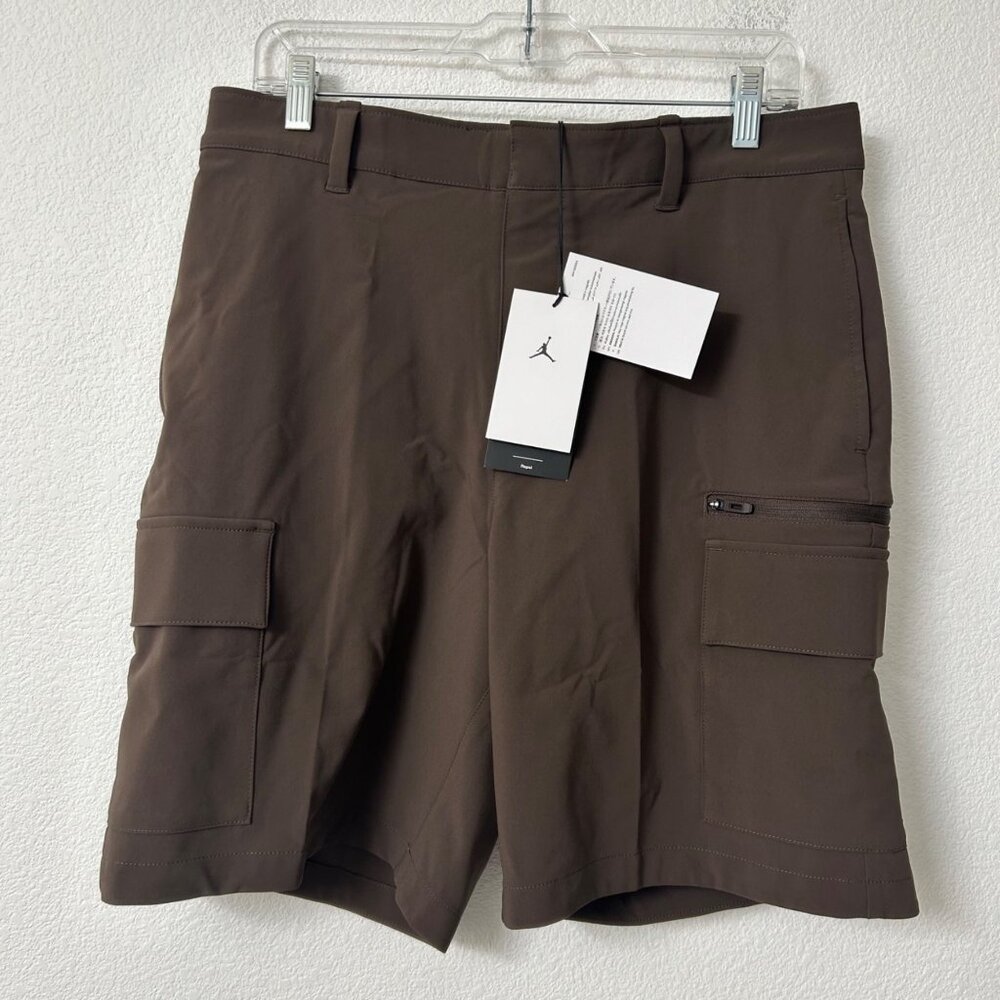 Nike Air Jordan Cargo Golf Shorts HQ8703-237 Size 32 Brown